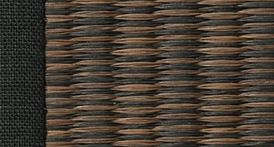 焦茶（へり：黒）