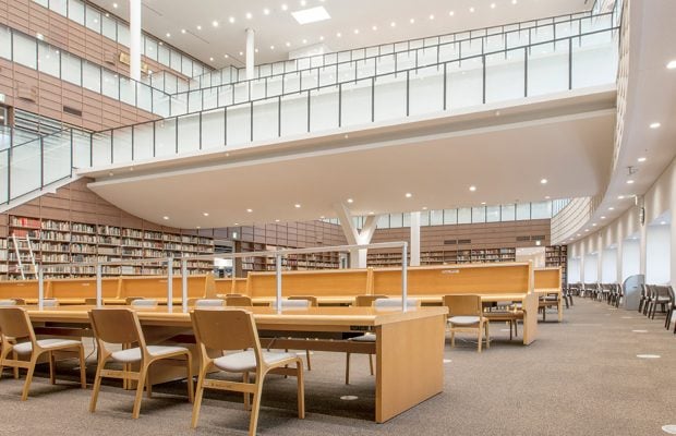 九州大学中央図書館